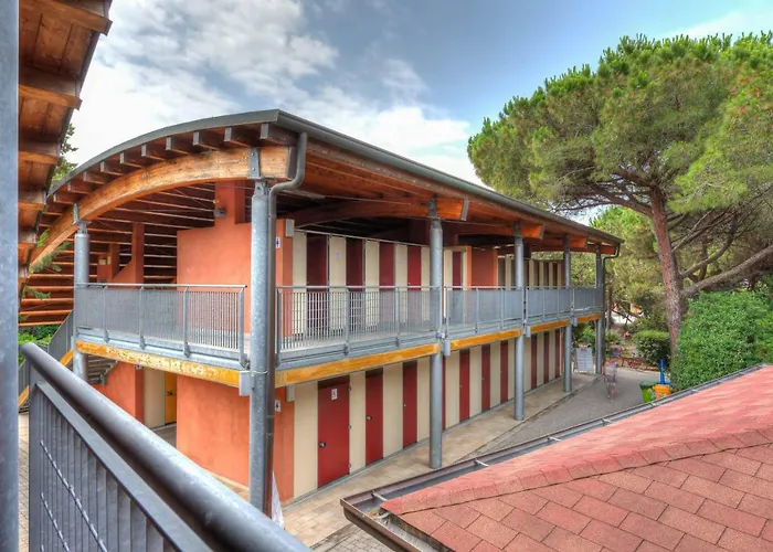 Le Esperidi Camping Ecoresort
